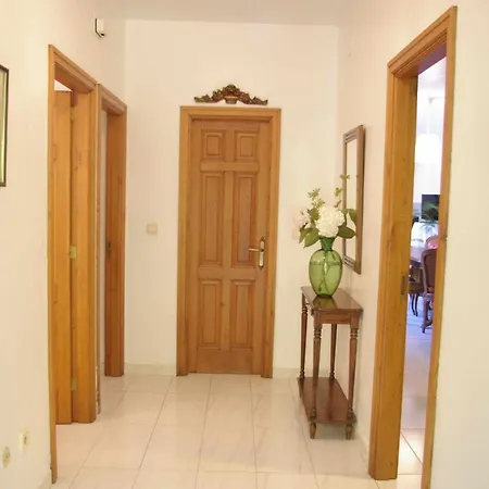 Vivienda Tradicional Con Jardin Y Patio Interior Semesterbostad Villanueva De Arosa