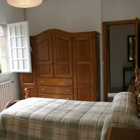 Vivienda Tradicional Con Jardin Y Patio Interior Semesterbostad *