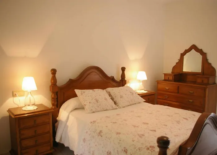 Prázdninový dům Vivienda Tradicional Con Jardin Y Patio Interior *